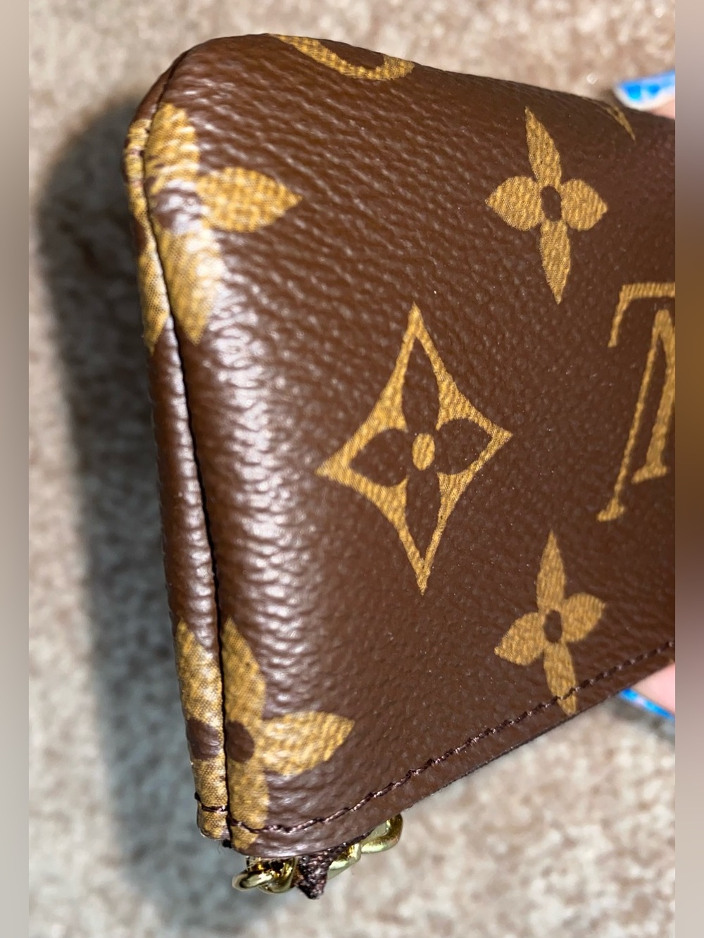 Louis Vuitton | The Key Pouch | Monogram Canvas - Picture 10 of 16